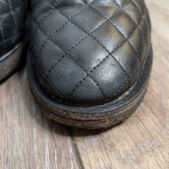 Black Chanel boots size 8 - Picture 7 of 11